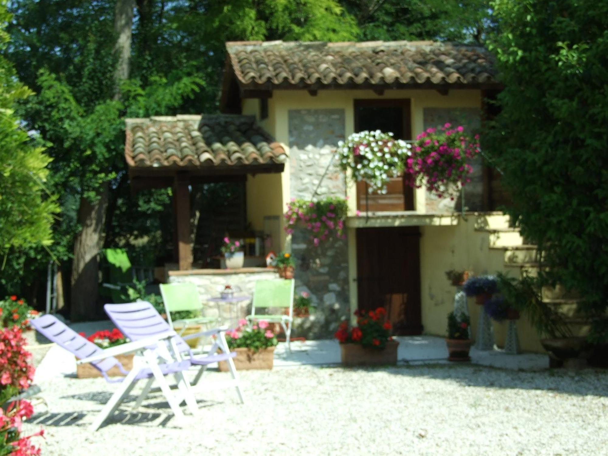 B&B Casacasina Monzambano Esterno foto